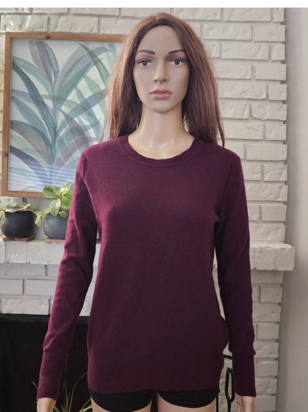 Banana republic merino wool Crewneck Women's Sweater top Burgundy size small